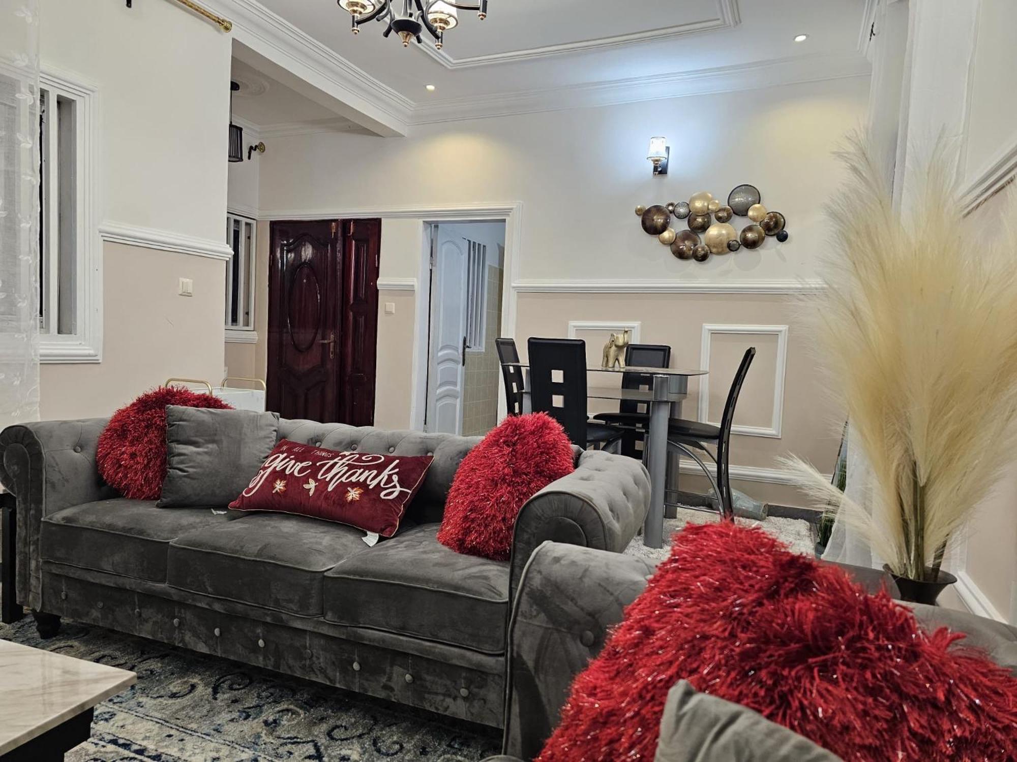 Beulah Land Guest Home Яунде Экстерьер фото